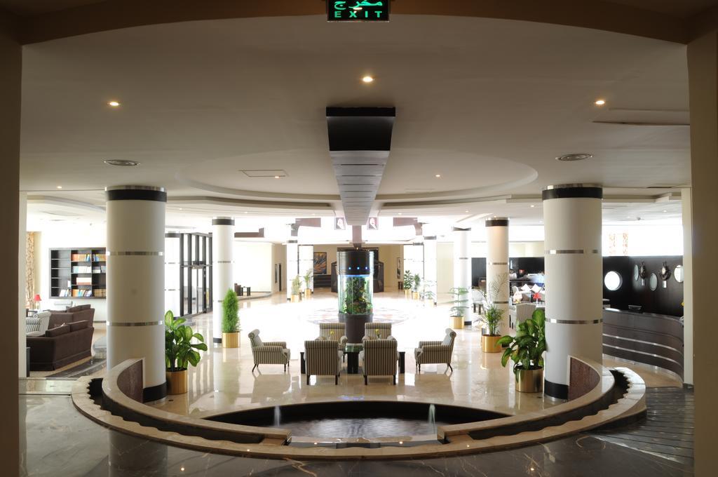 Mercure Value Hotel リヤード エクステリア 写真