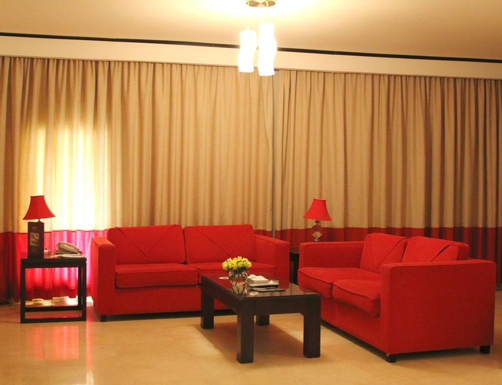 Mercure Value Hotel リヤード エクステリア 写真