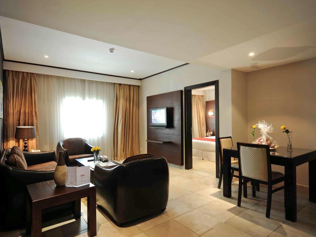Mercure Value Hotel リヤード エクステリア 写真